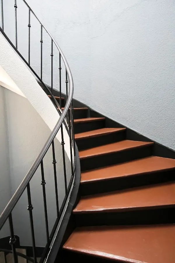 Appartement Le Rétro, T2 hypercentre chic et cosy, Wifi par SOVALFI à Saint-Etienne