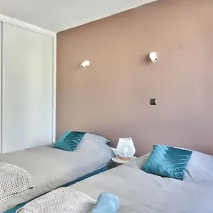 Grand Et Beau T5 Spacieux Appartement
